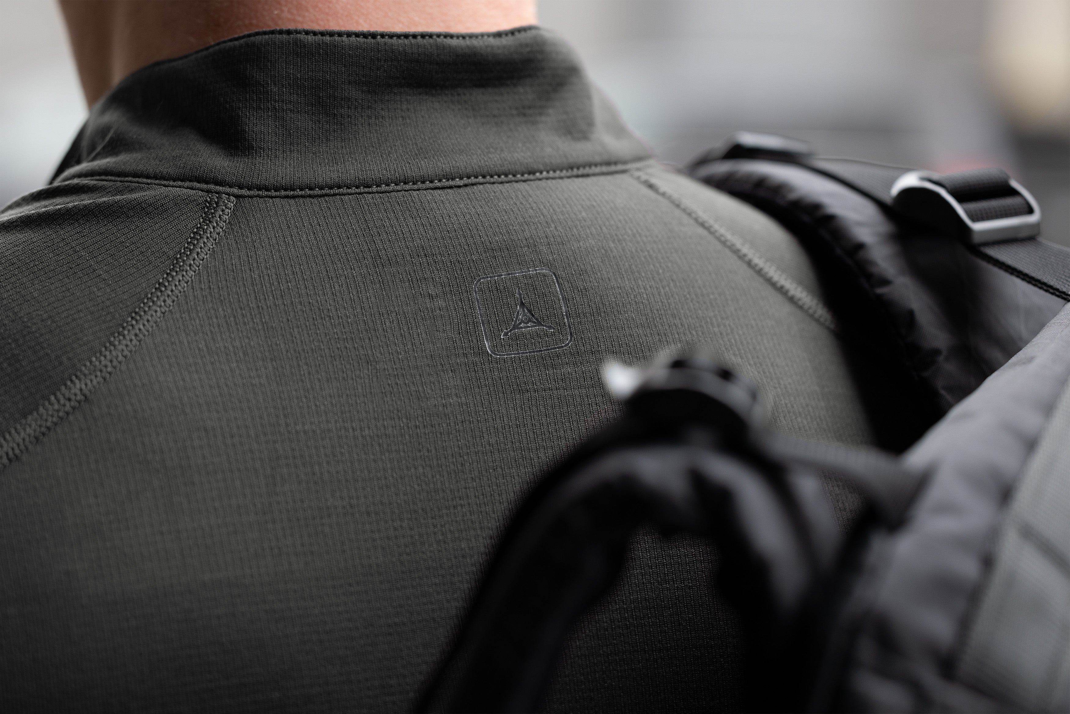 triple aught design トリプルオートデザインHalf-Zip