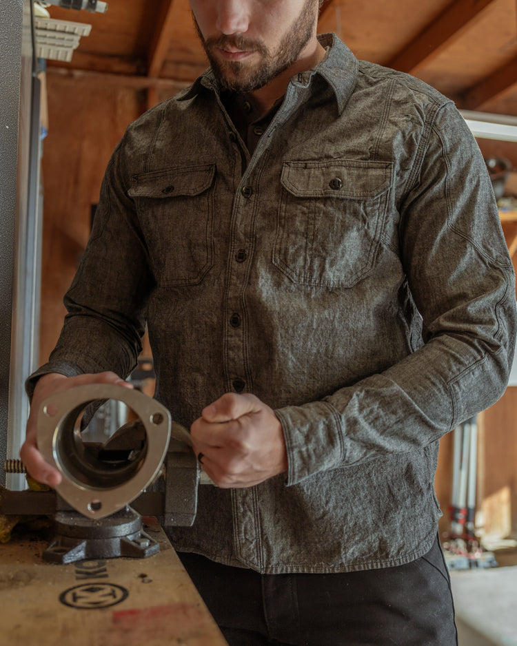 Best chambray shirts for men.