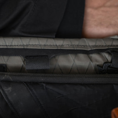 Parallax Messenger Bag 15L