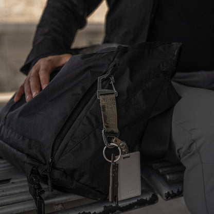 Parallax Messenger Bag 15L
