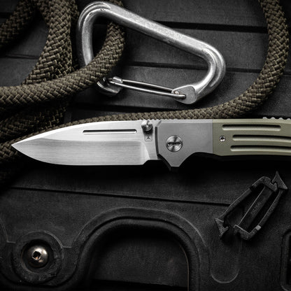 Dauntless Oeser Bolsterlock 2024