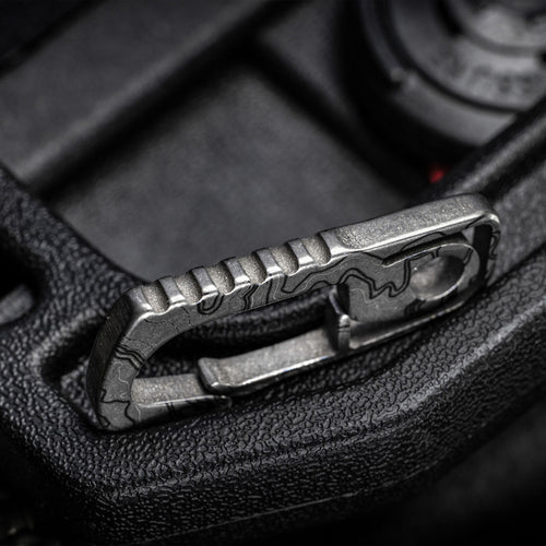 SE Hook Up Micro Titanium Topo TAD Edition