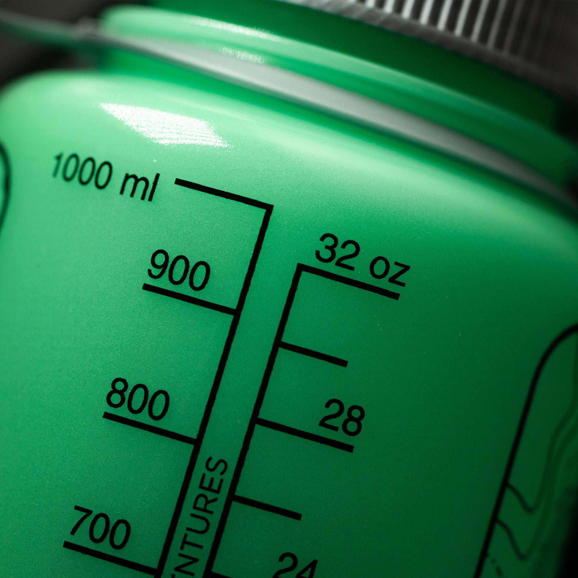 Nalgene 32oz GITD Skull Cave TAD Edition
