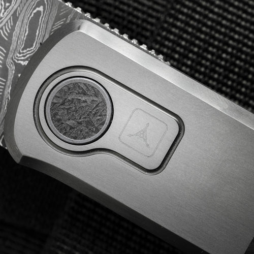 Capricorn Prime Damascus Oeser Edition