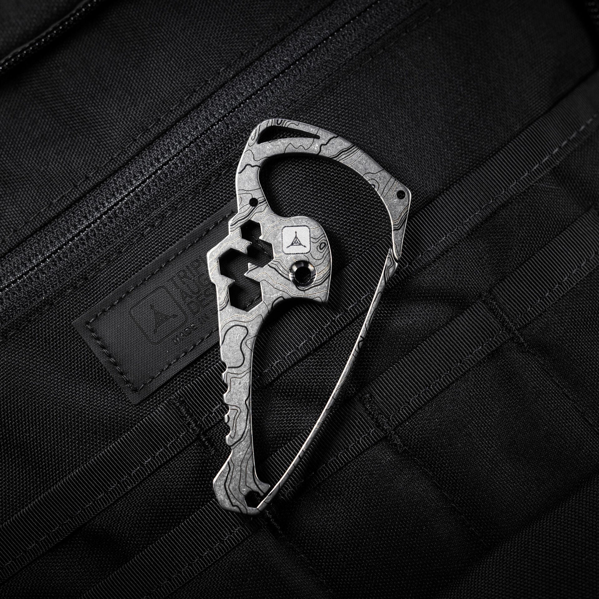 SE C238 Titanium Topo TAD Edition