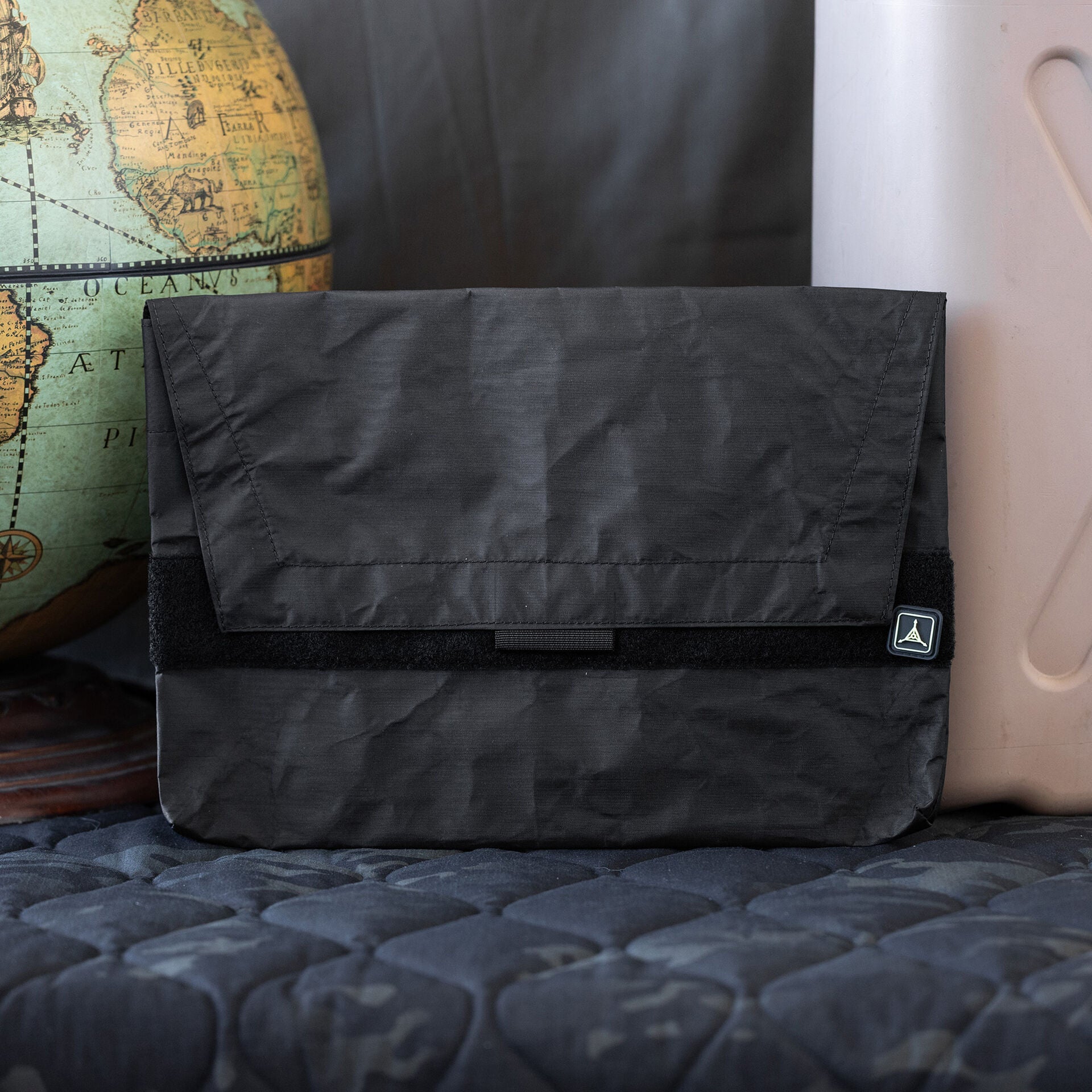 ACTA FOLIO HC10
