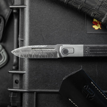 Capricorn Prime Damascus Oeser Edition