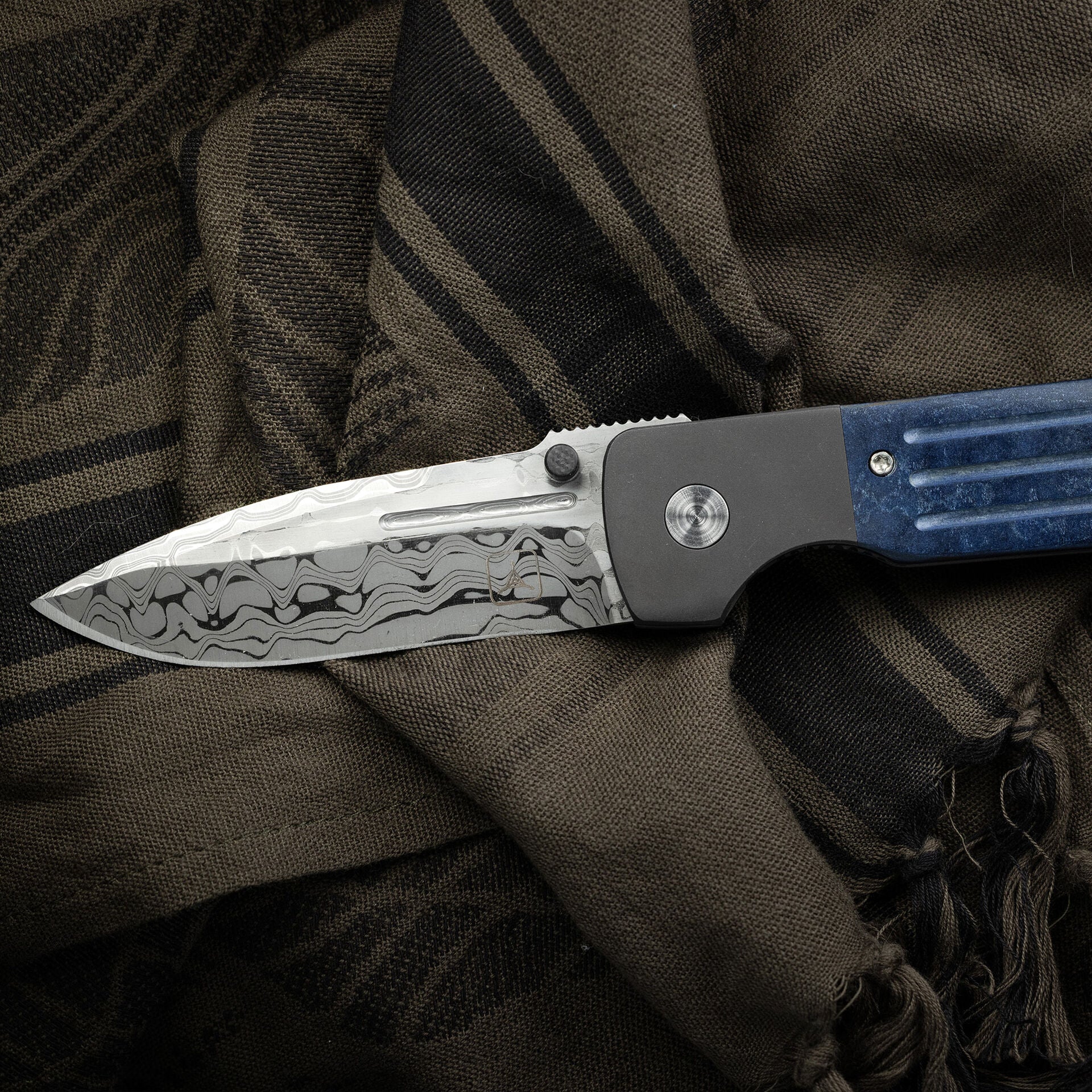 Dauntless Elite Lumablades Richlite Edition