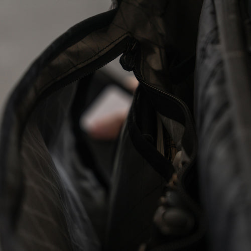 Parallax Messenger Bag 15L