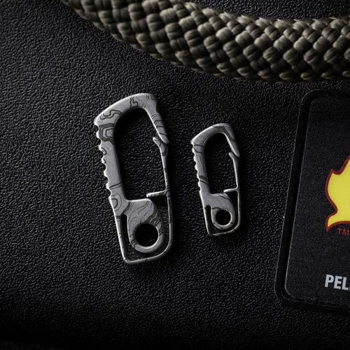 SE Hook Up Micro Titanium Topo TAD Edition