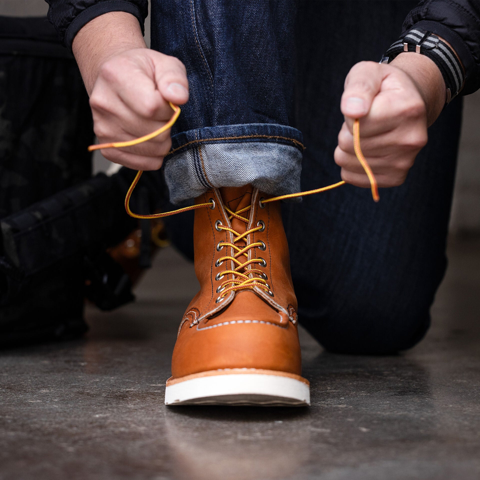 Red Wing Classic Moc Boot 875 Oro Legacy / 8 US