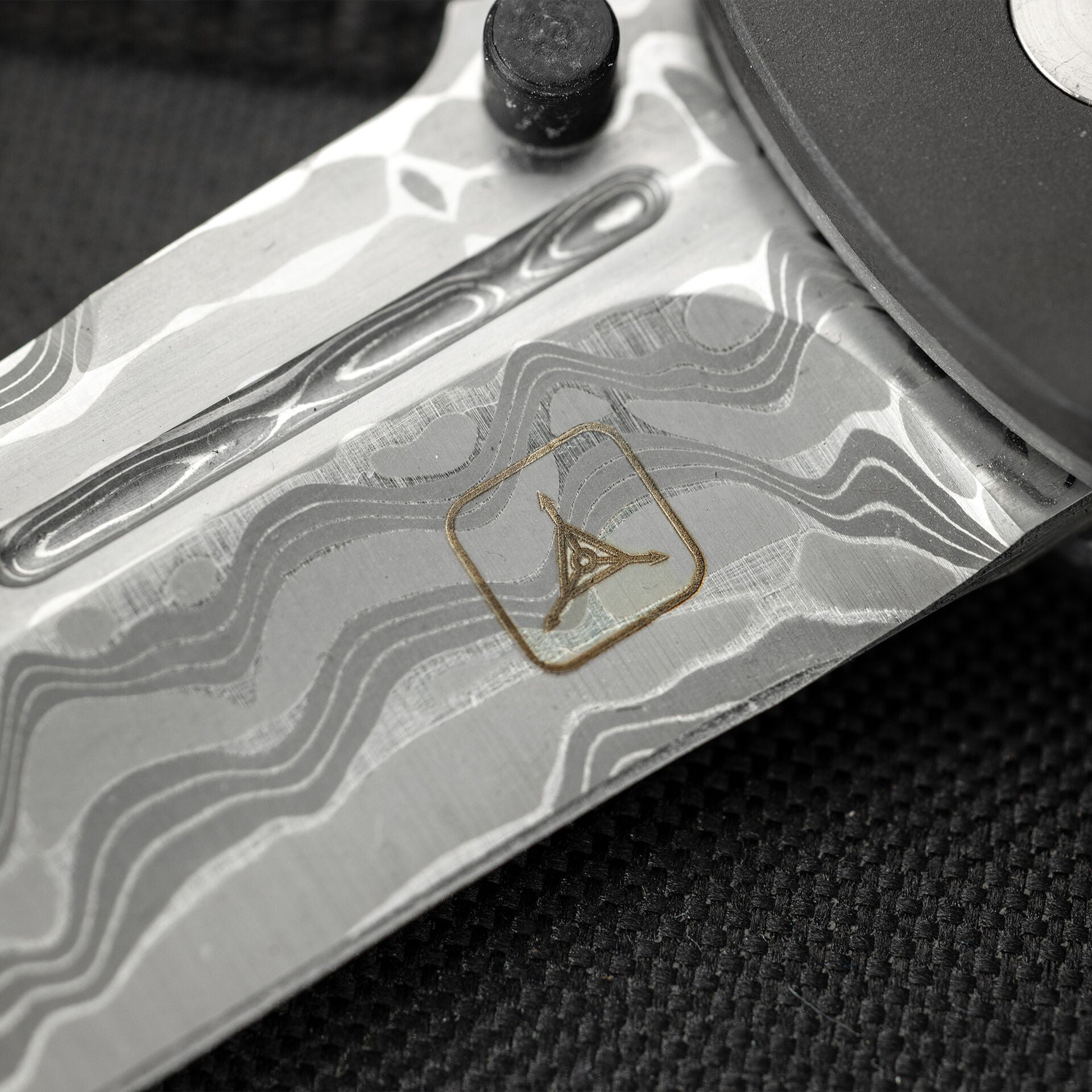 Dauntless Elite Lumablades Richlite Edition