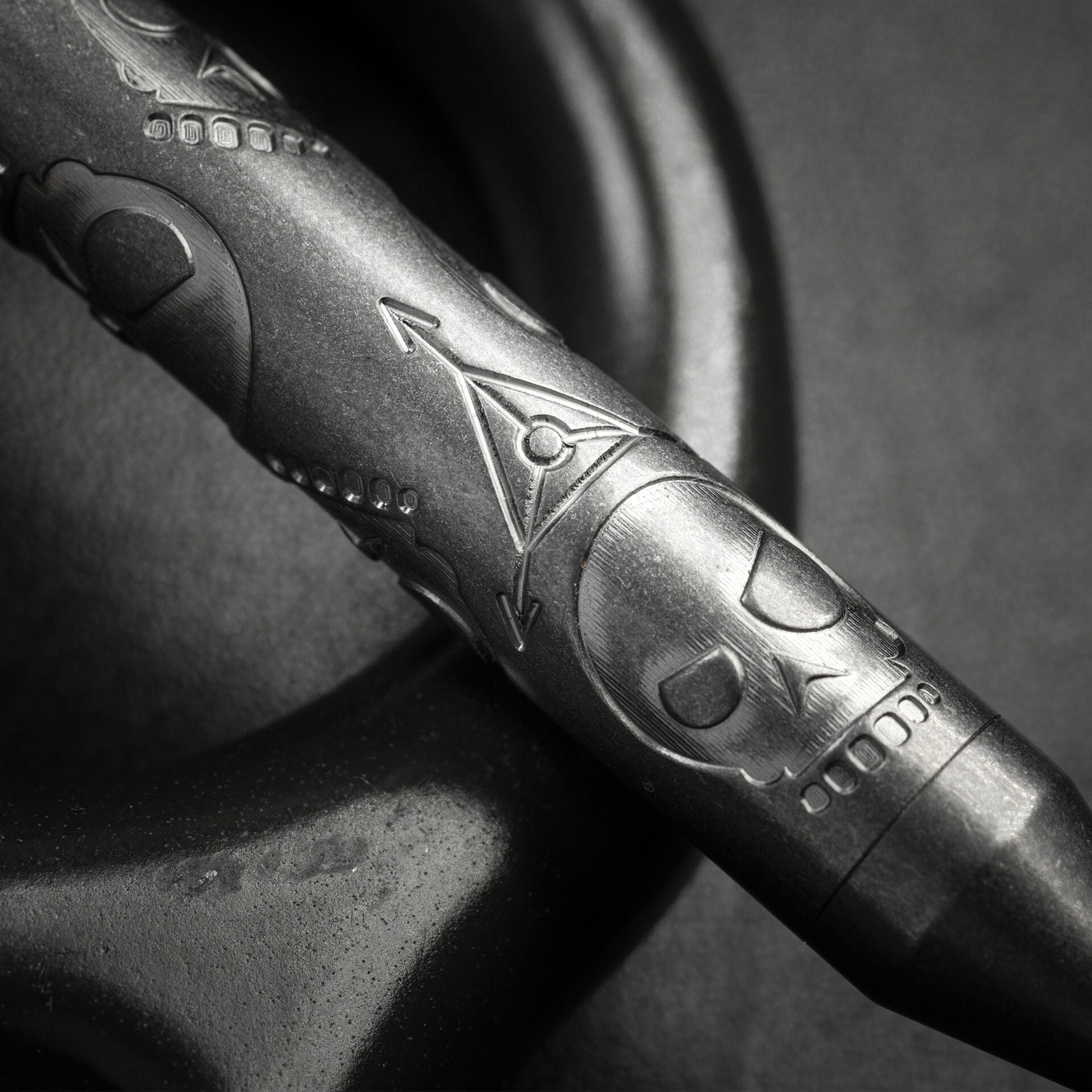 Fellhoelter TiCkler Mean Skull TAD Edition